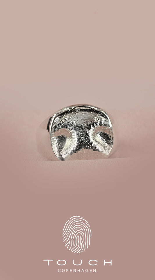 Darwin - Sølvring med aftryk af hunde snude fra touch copenhagen